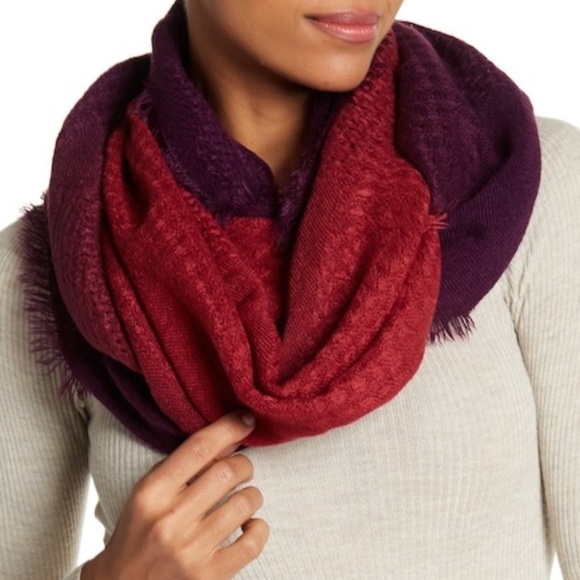 Michael Stars Accessories - Michael Stars Textured Woven infinity Scarf